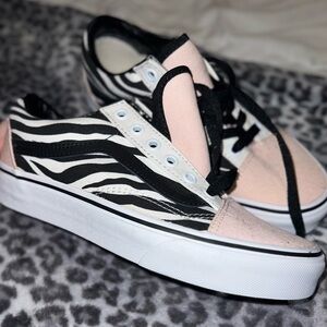 Custom Vans Sneakers. Women’s size 7. Black, white and pink. Never worn.